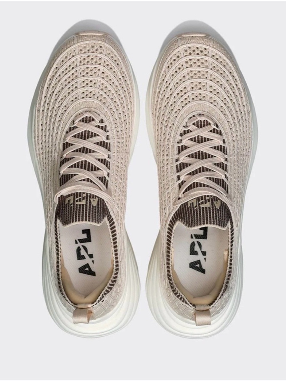 ✨APL Sneakers ✨